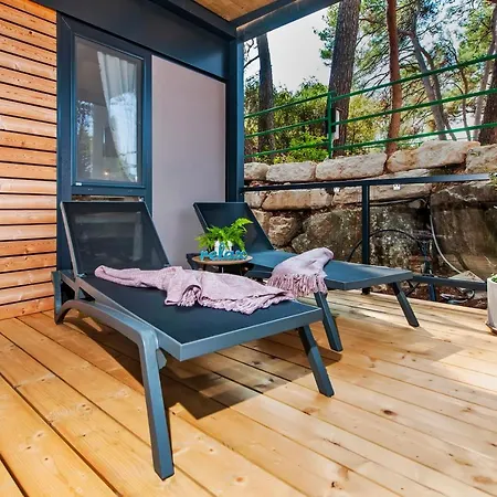 Fantasea Mobile Porton Biondi مكان تخييم